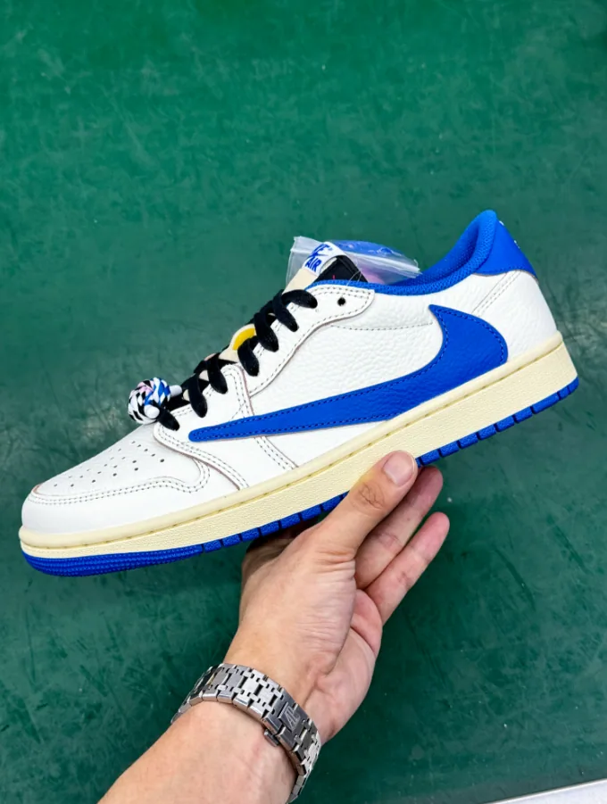 Jordan 1 Travis X Fragment Low